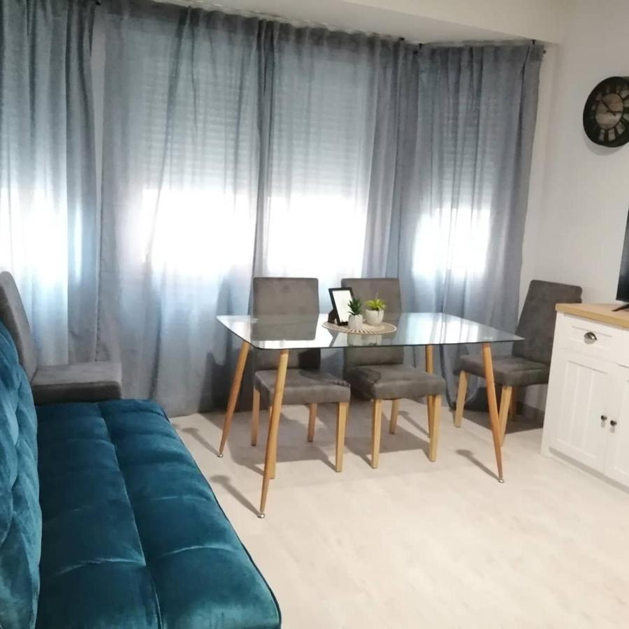 Calderon Apartment La Roda Luaran gambar
